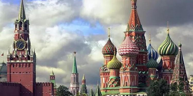 Rusya vize istiyor mu? Rusya’ya kimlikle gidilir mi?