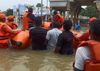 Sel felaketi Hindistan’ı vurdu