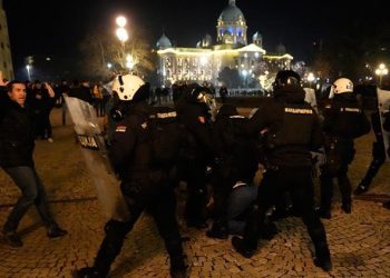 Sırbistan’da seçim sonrası protestolar