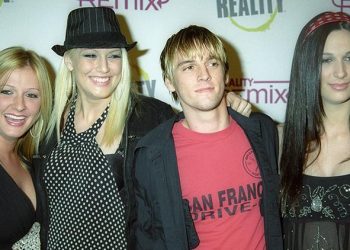 Şöhret ünlü aileyi bir lanet üzere takip etti… Yıldız müzikçinin bir kardeşi daha genç yaşta hayata veda etti