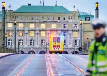 Turistik kentte atak: 15 meyyit