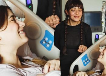 ‘Uykusuz 30 küsürüncü saat fakat yüzler pembe…’