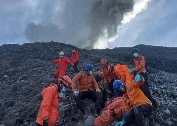 Yanardağ patlamasında can kaybı 22’ye yükseldi