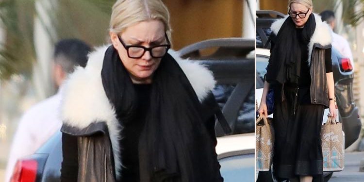 ‘Yaşlıyım diye tezgahtarlık işi de vermiyorlar’…. Eski varlıklı günlerinden geriye yalnızca kıyafetleri kaldı