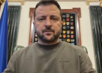 Zelenski duyurdu: 3 Rus savaş uçağını düşürdük! Hollanda’dan Kiev’e uygun haber…