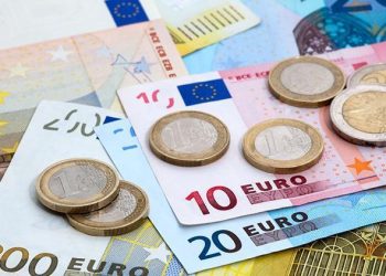 AB kutlama bildirisi yayınladı… Euro 25 yıldır piyasada