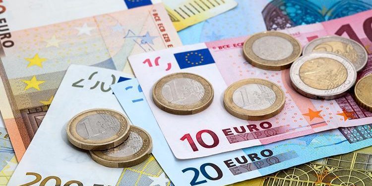 AB kutlama bildirisi yayınladı… Euro 25 yıldır piyasada