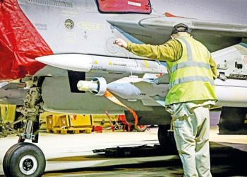 ABD-İngiltere saldırdı Husiler meydan okudu