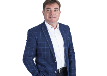 AK Parti Bayındır Belediye Lideri adayı Uğur Demirezen kimdir? İşte siyasi hayatı ve biyografisi