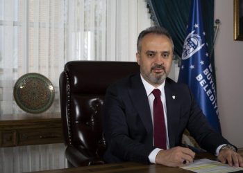 ALİNUR AKTAŞ KİMDİR? AK Parti Bursa Büyükşehir Belediye Lideri adayı Alinur Aktaş aslen nereli, kaç yaşında? İşte Aslan’ın mesleği ve başarıları…