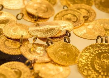 Altın haftaya doruğa yakın başladı! Uzmandan çarpıcı iddia… Altının gramı ne kadar oldu?