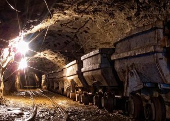 Altın madeni çöktü: 70’ten fazla kişi öldü