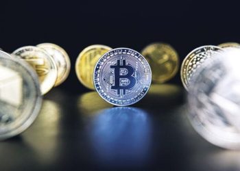 Altın ve Bitcoin yıla rekorla başladı