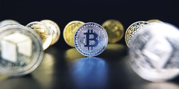 Altın ve Bitcoin yıla rekorla başladı