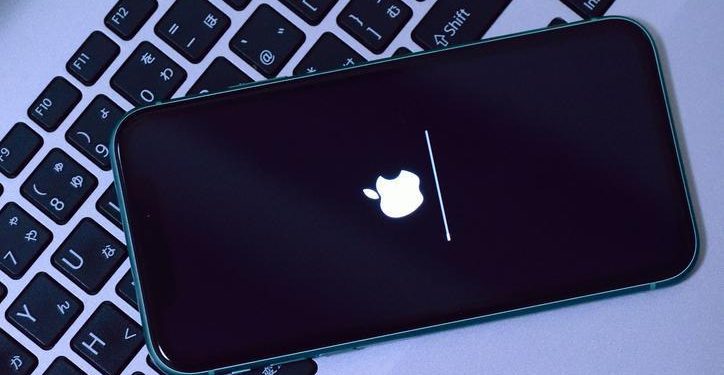Apple kullanıcılarına para mı ödeyecek? Kasıtlı yavaşlatma nedeniyle 500 milyon dolar ceza ödemeye başladı!
