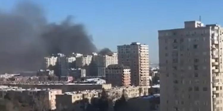 Azerbaycan’da mobilya atölyesinde yangın: Can kaybı ve yaralılar var