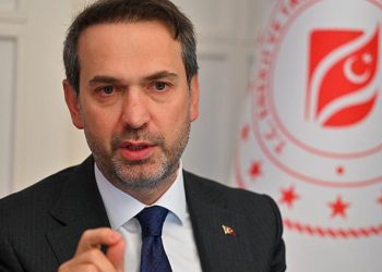 Bakan Bayraktar: Yeni yıla girerken elektrik ve doğalgazda rastgele bir fiyat artışı olmadı