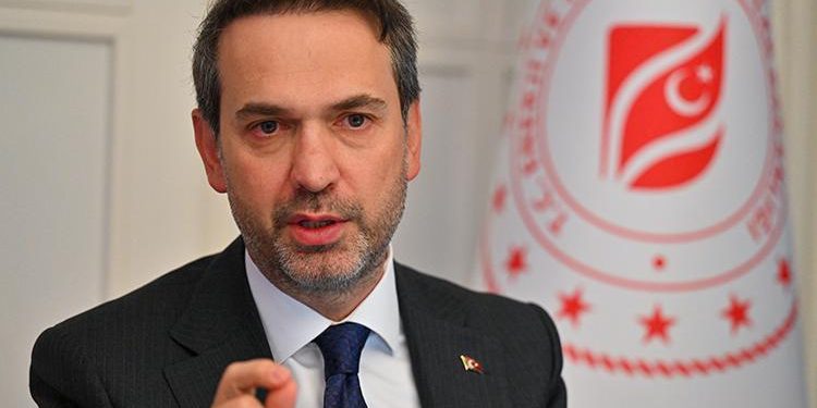 Bakan Bayraktar: Yeni yıla girerken elektrik ve doğalgazda rastgele bir fiyat artışı olmadı