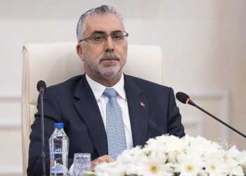 Bakan Işıkhan’dan yeni emeklilik sistemi açıklaması: SSK, Bağ-Kur, Mesken bayanlarına emeklilik düzenlemesi…