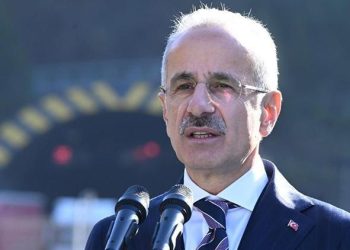 Bakan Uraloğlu açıkladı: Dev projede birinci adım atıldı… Dörtyol-Hassa demiryolu ve otoyolu projesi ihalesi yapıldı