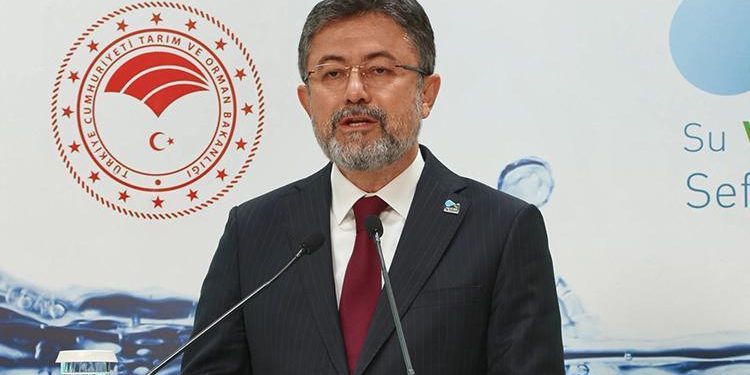 Bakanlık’tan sarsıntı bölgesinde 909 milyon liralık hayvan dağıtımı