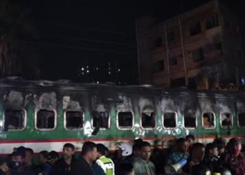 Bangladeş’te genel seçim öncesi tansiyon yükseldi