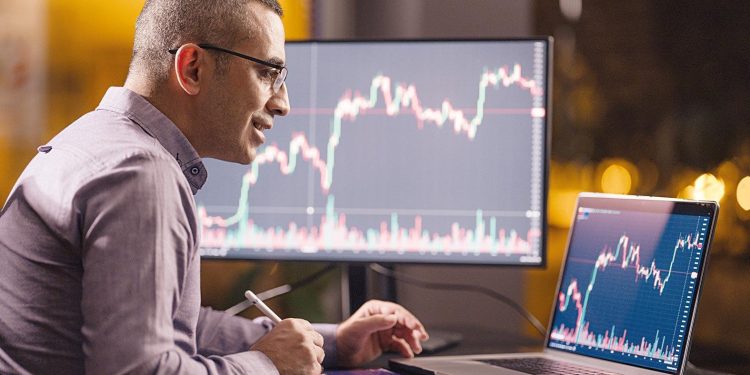 Bitcoin’den ana akıma birinci adım