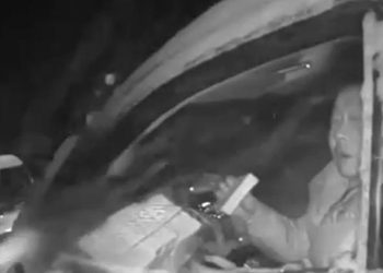 Çığ düştü, bin turist tatil köyünde mahsur kaldı