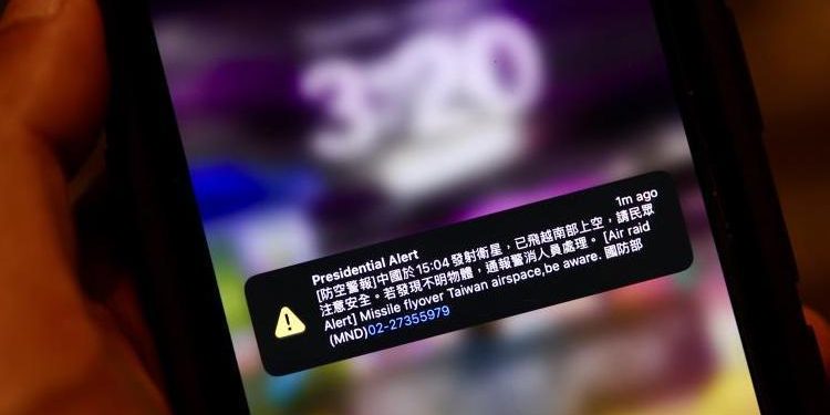 Çin ve Tayvan ortasında artık de uydu tansiyonu