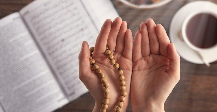 Cuma günü okunacak mühletler ve esmalar nelerdir? Üç ayların birinci 10 günü ve cuma günü yapılacak ibadetler, okunacak dualar!