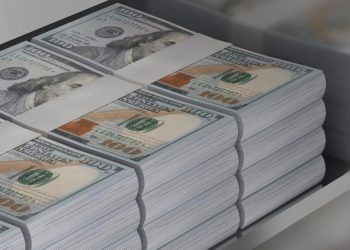 Döviz mevduatları düşüşe geçti