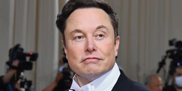 Elon Musk’tan yeni yapay zeka hamlesi! ChatGPT’ye rakip oldu, şimdiden 500 milyon dolar topladı