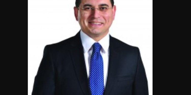 Hakan Tütüncü kimdir, nereli? AK Parti Antalya Büyükşehir Belediye Lider Adayı Hakan Tütüncü’nün biyografisi