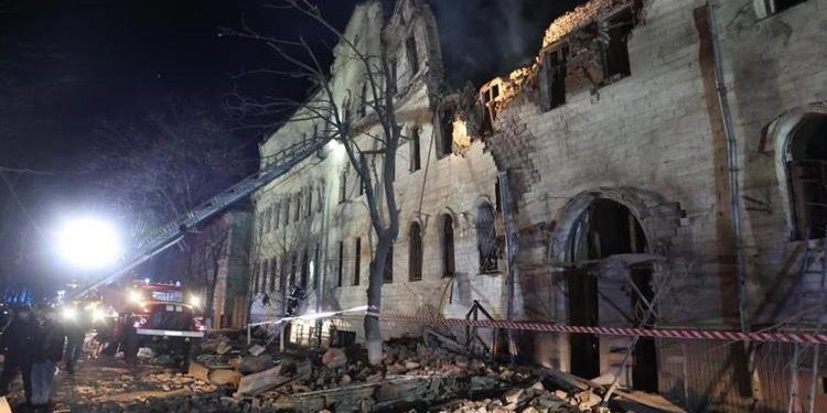 Harkov’a füze saldırısı: 17 kişi yaralandı