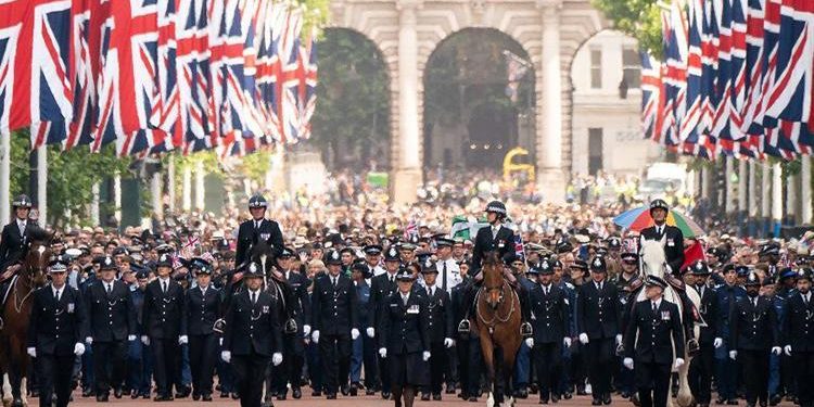 İngiliz polisine  en geniş kapsamlı güvenlik taraması
