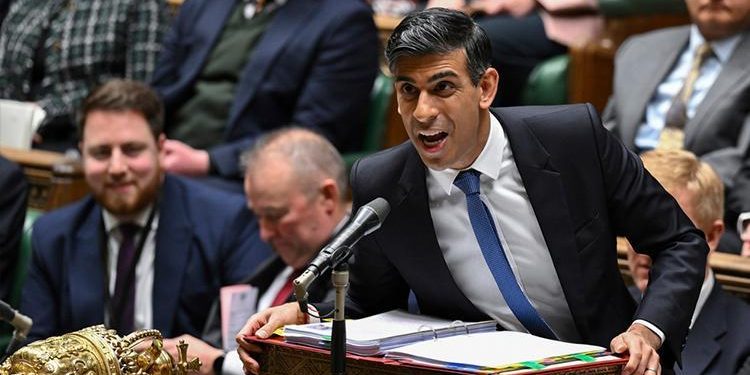 İngiltere ‘Ruanda’ yasa tasarısını tartışıyor…