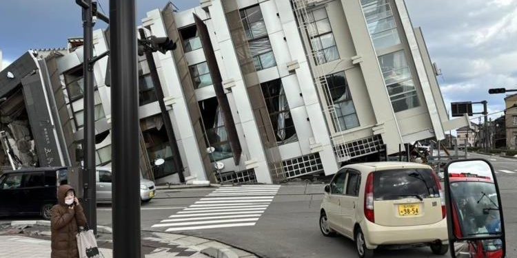 Japonya’daki sarsıntıda can kaybı artıyor