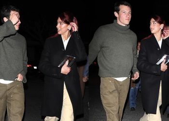 Kalbini boş tutamadı… Yeni aşkın birinci fotoğrafları…