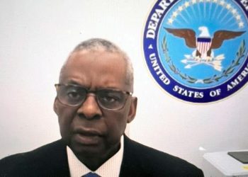 Kanser olduğu açıklanan ABD Savunma Bakanı birinci defa görüntülendi