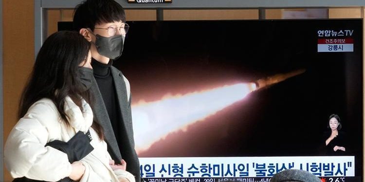 Kuzey Kore vazgeçmiyor! Birden fazla seyir füzesi fırlatıldı