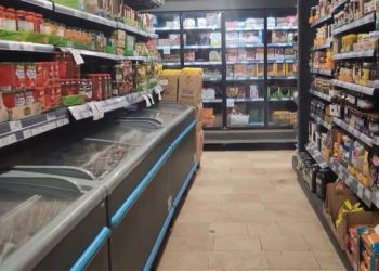 Marketlerde etiket değiştirme mesaisi