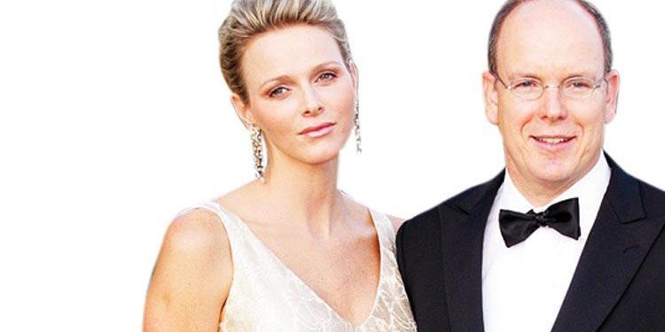 Metreslerine para dağıtmış