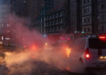 Moğalistan’ı sarsan facia! Arabaya çarpan 60 ton LNG yüklü tanker patladı