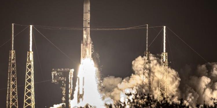 NASA, 50 yıl sonra birinci kere Ay’a iniyor