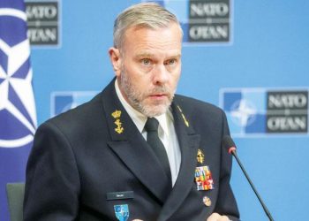 NATO yetkilisinden kritik uyarı! Rusya ile savaşa hazır olmalıyız