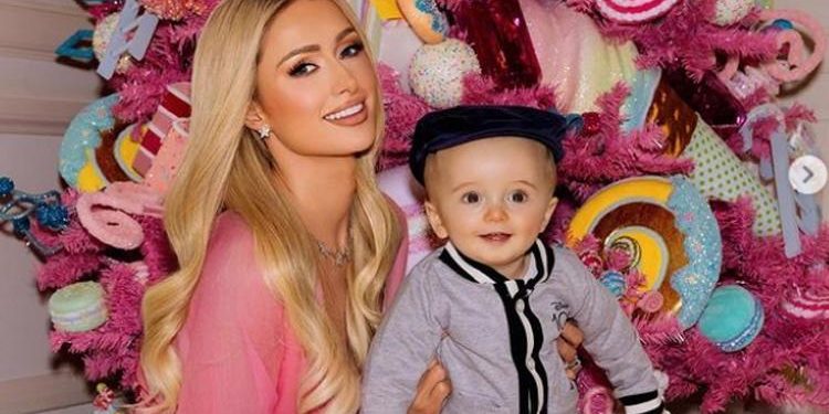 Oğlunu herkese gösterdiğine pişman ettiler! Pak bir bebeğe bile bunu yaptınız!