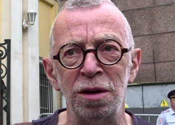 Rus şair Lev Rubinstein trafik kazasında hayatını kaybetti