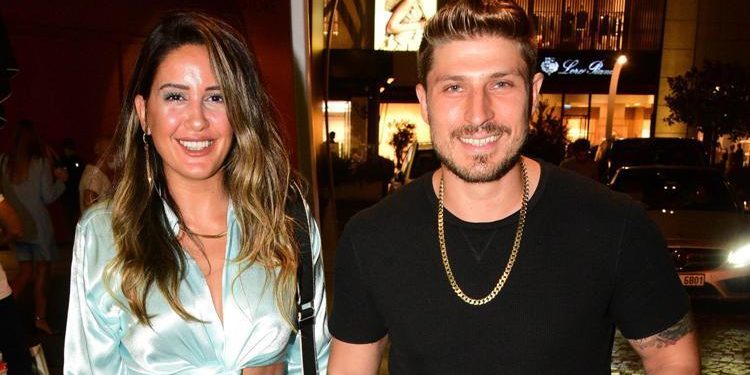 Survivor Sahra’nın eşinden açıklama