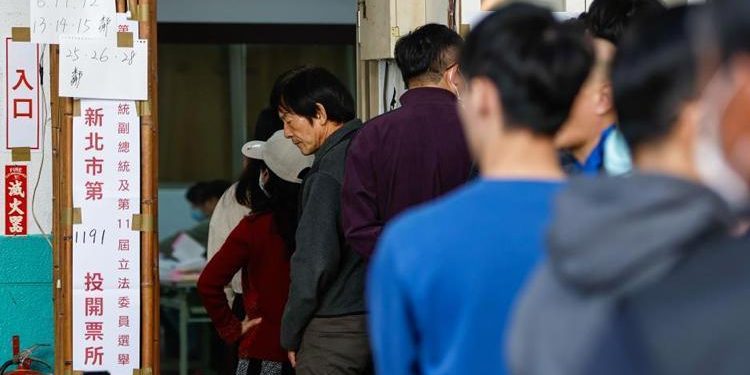 Tayvan halkı sandık başında!