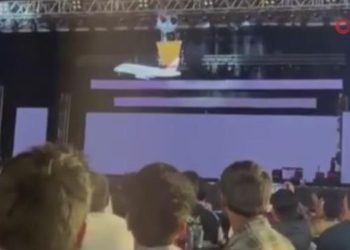 Toplumsal medya bu manzaraları konuşuyor… Kutlama gecesi CEO’nun 4,5 metreden düşmesiyle faciaya dönüştü